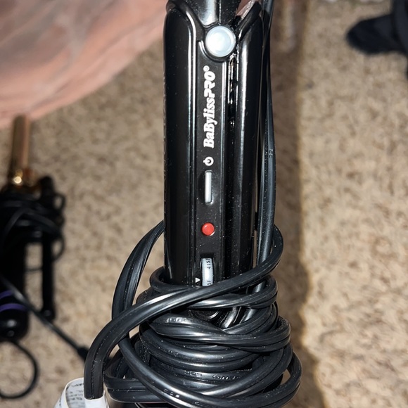 Porcelain Ceramic Flat Iron - Picture 2 of 4